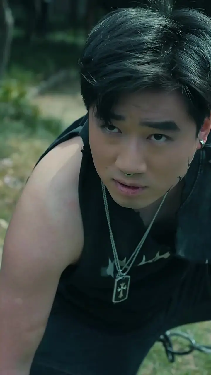 《神豪下终南》：一场逃离与寻找的修行之旅，金钱能否买到真正的平静？